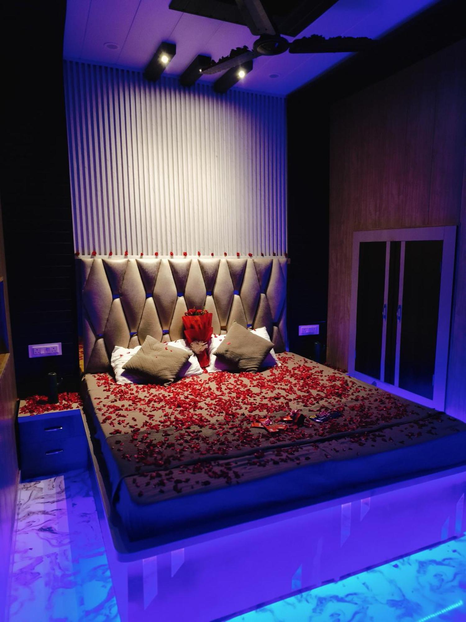 Namo Guest House Only For Indians 바라나시 외부 사진