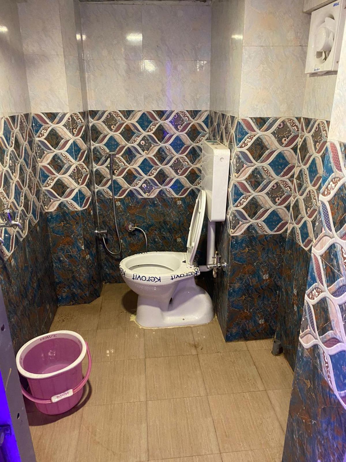 Namo Guest House Only For Indians 바라나시 외부 사진